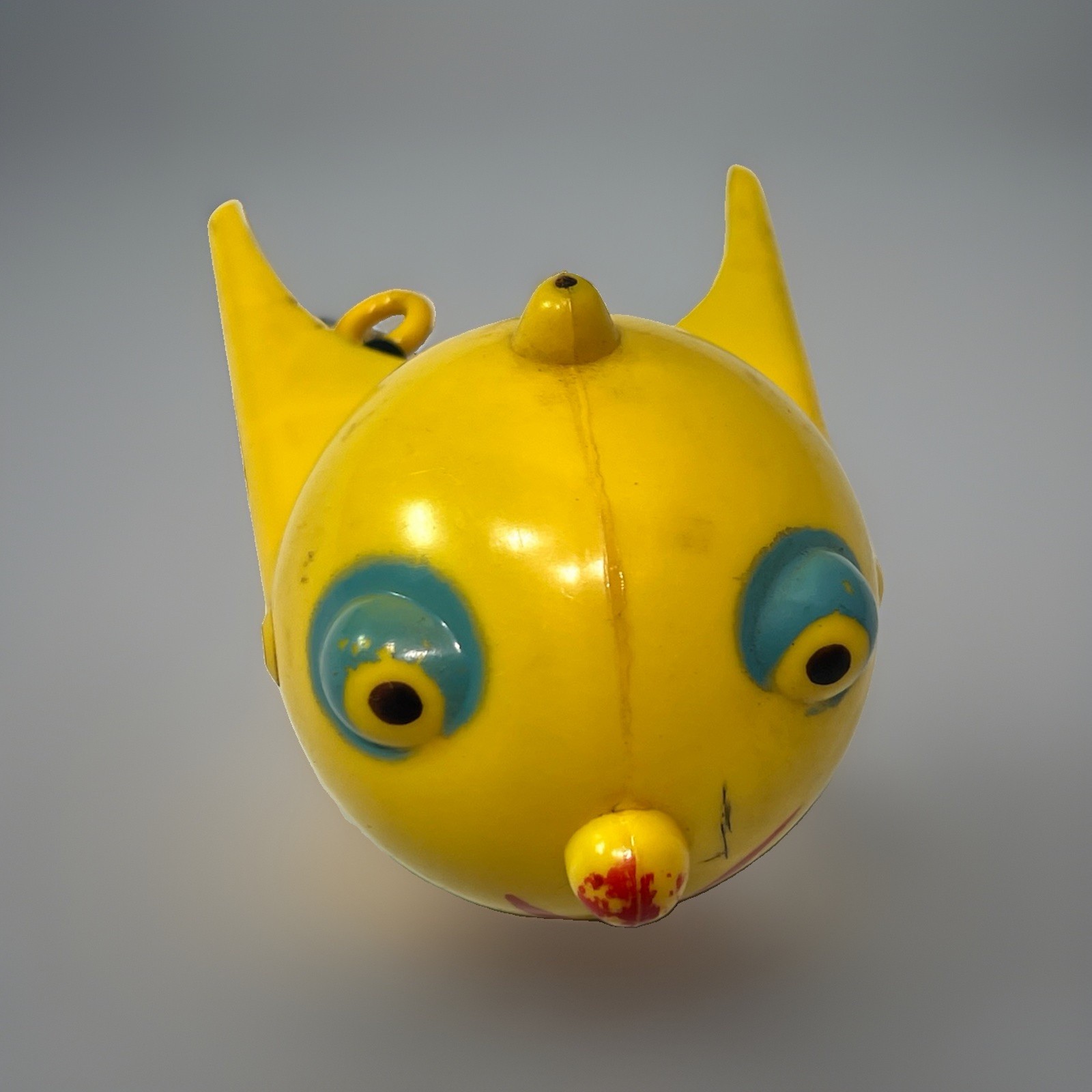 1960 VINTAGE TIGRETT LITTLE ORBY WALL WALKER SPACE CREATURE TOY YELLOW