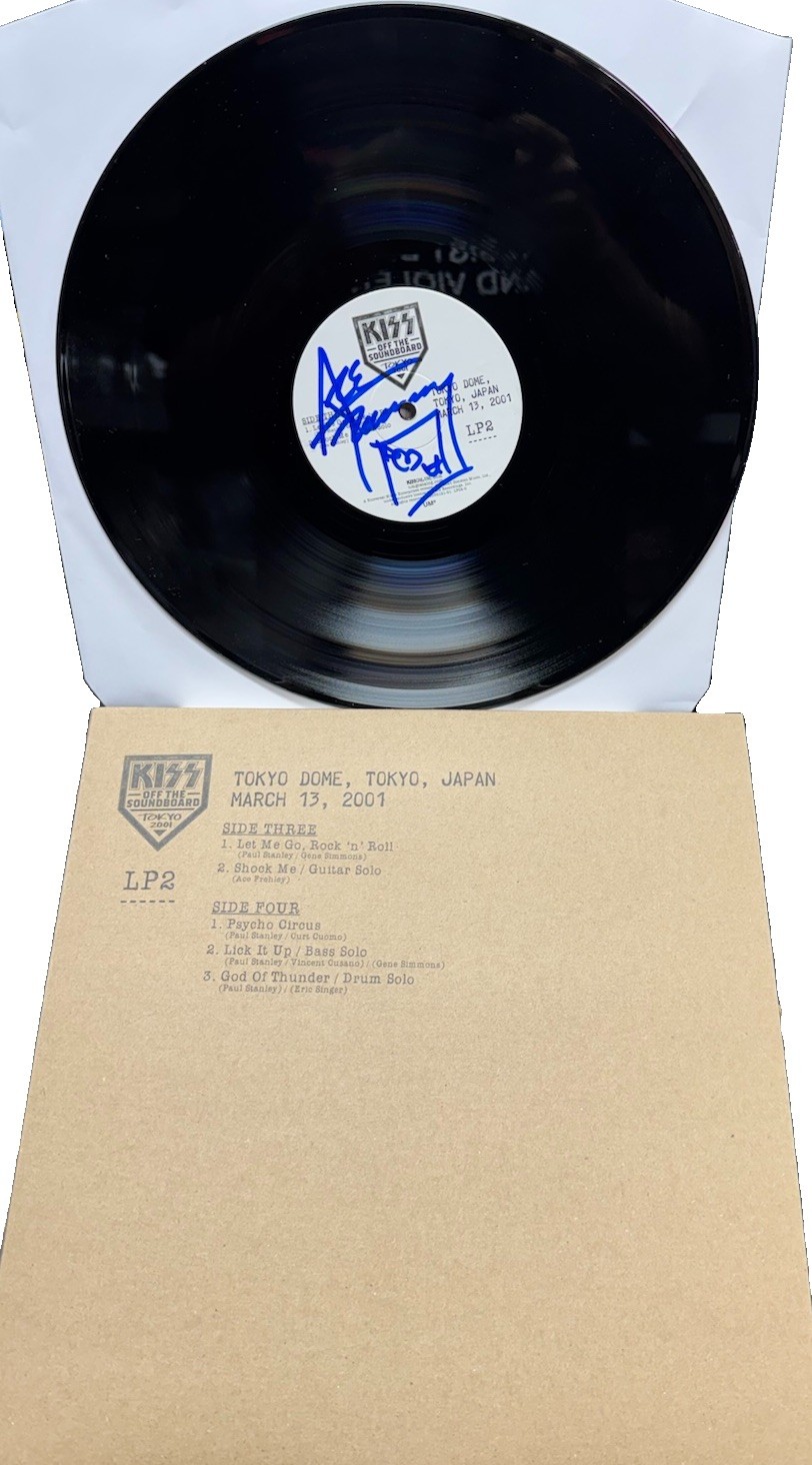 ACE FREHLEY KISS Autographed SIGNED KISS VINYL Tokyo 2001 ACE FREHLEY KISS Autographed SIGNED KISS VINYL Tokyo 2001