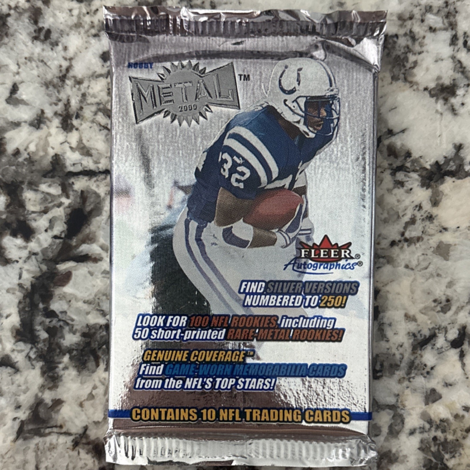 Fleer Metal 2000 NFL Football Pack 10 Cards Rookie Autographics Game-Worn