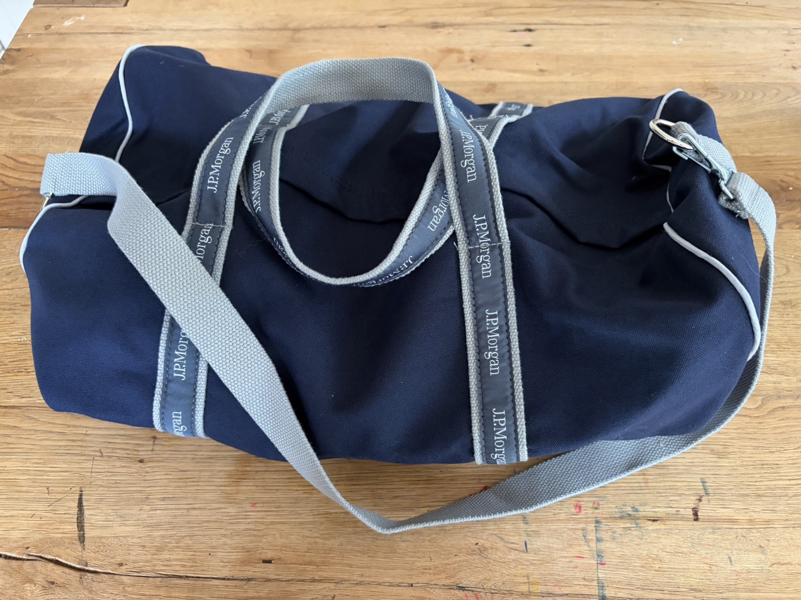 JP Morgan Wall Street Weekender Duffle Bag Finance Trader Banker Bag JP Morgan Wall Street Weekender Duffle Bag Finance Trader Banker Bag