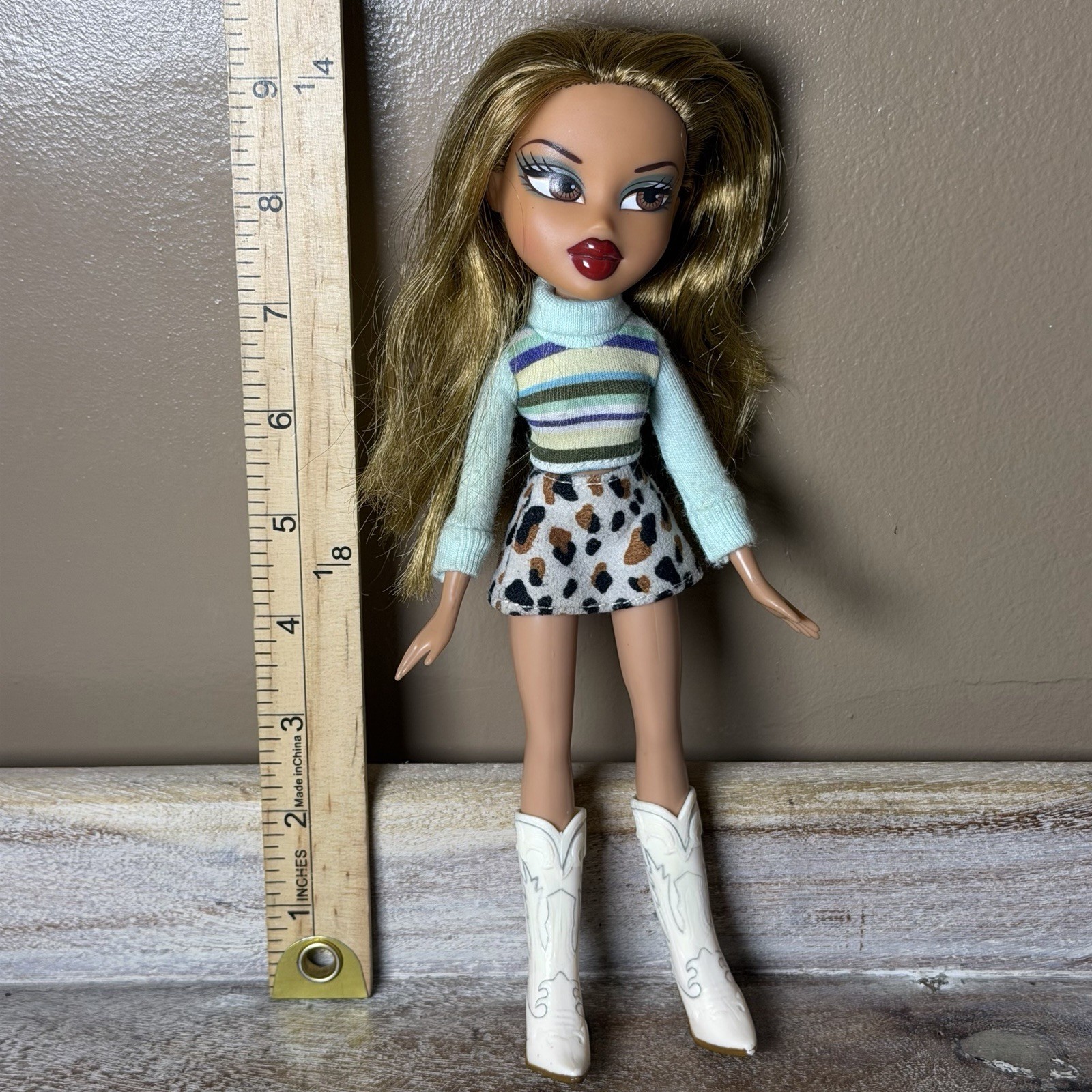 2001 Bratz Yasmin Fashion Doll Vintage Figure