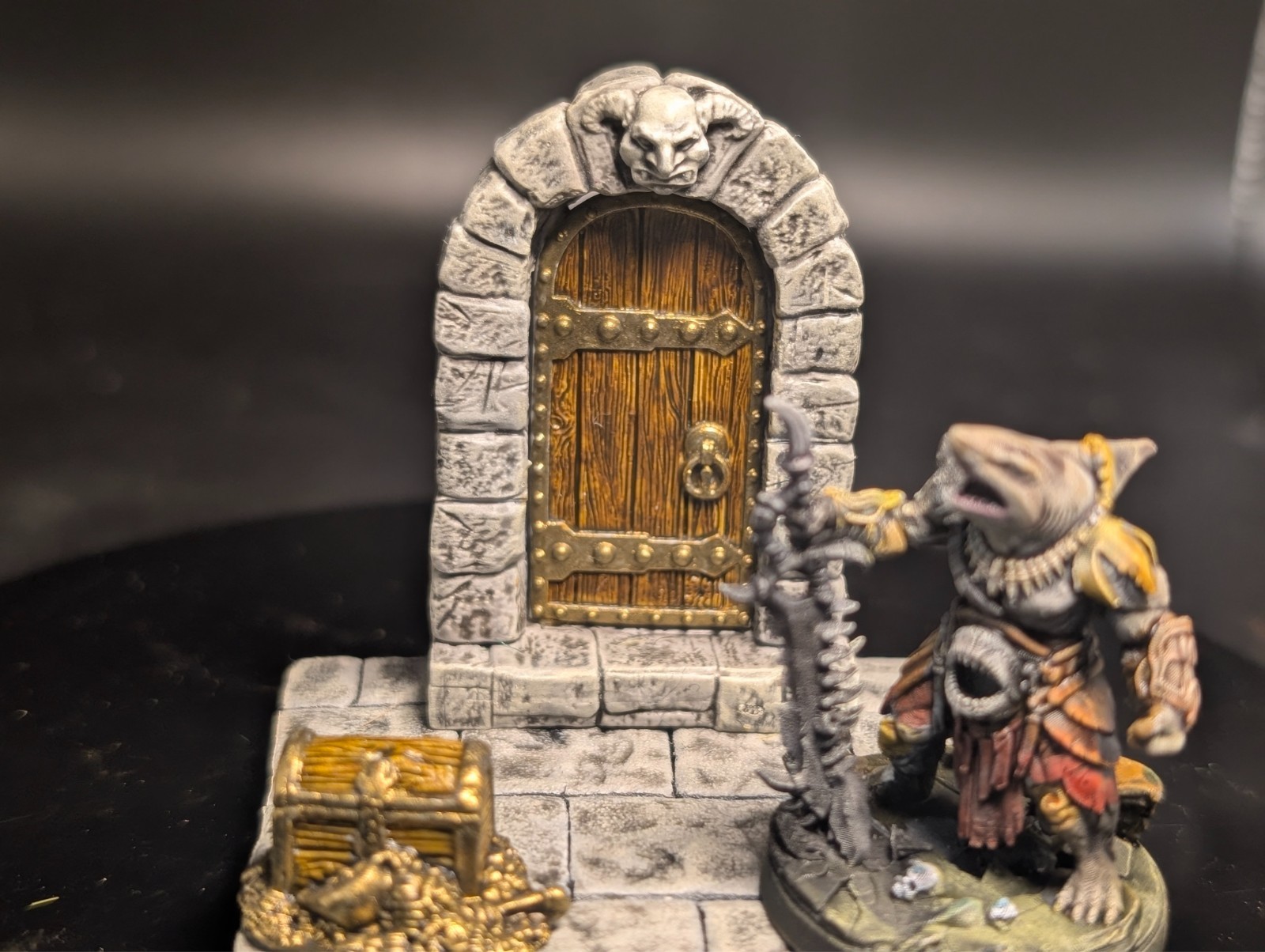 Well painted scatter/terrain door/treasure/stone d&d miniature Well painted scatter/terrain door/treasure/stone d&d miniature
