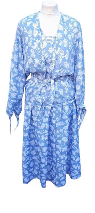 Vintage 70s Windsmoor blue 3 pc vest, cardi & A-line pleat skirt suit set UK 10 Vintage 70s Windsmoor blue 3 pc vest, cardi & A-line pleat skirt suit set UK 10