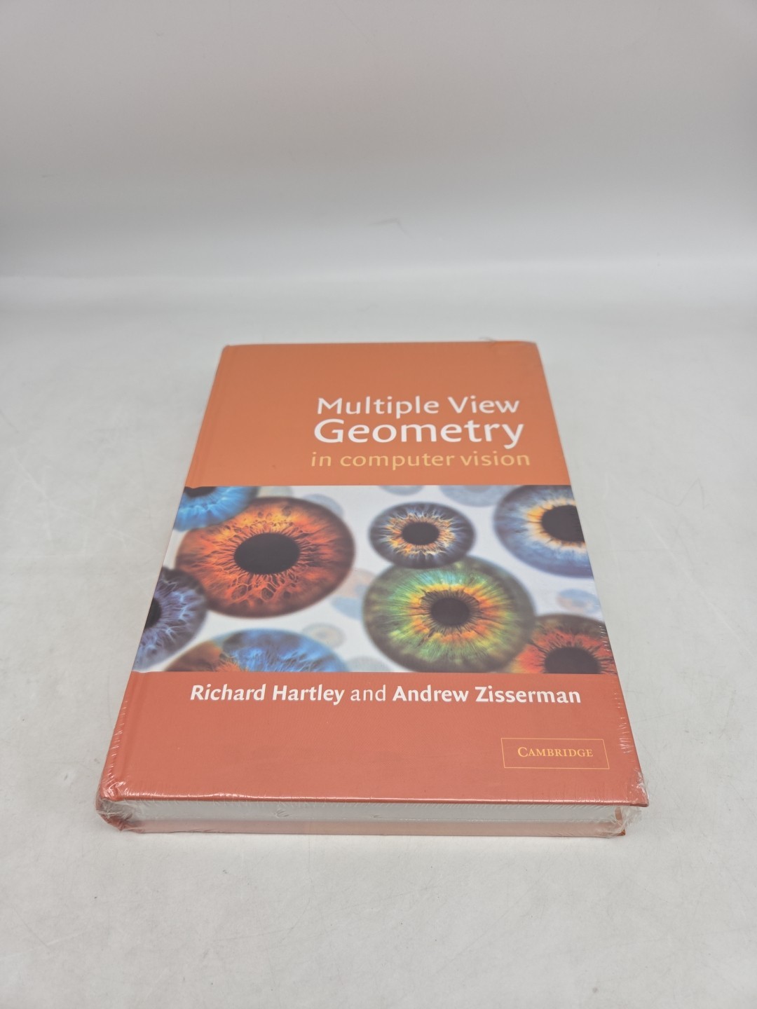 [SEALED] MULTIPLE VIEW GEOMETRY IN COMPUTER VISION - Andrew Zisserman HC, 1ST ED