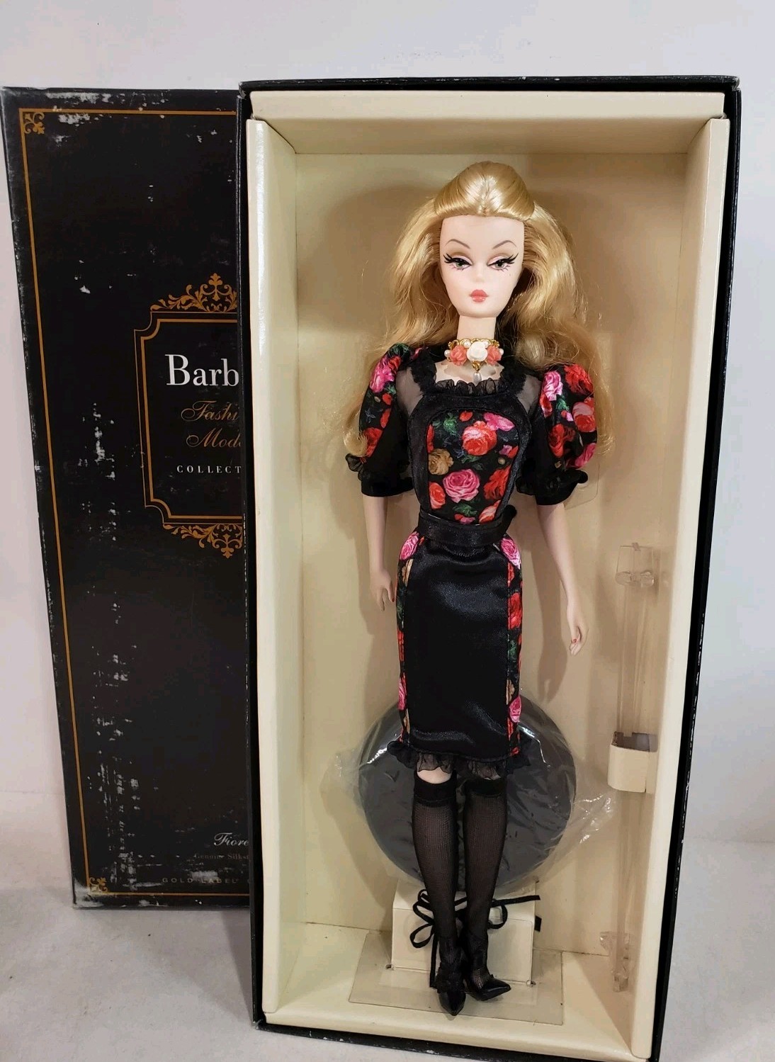 FIORELLA SILKSTONE BARBIE DOLL 2013 GOLD LABEL MATTEL BCP81