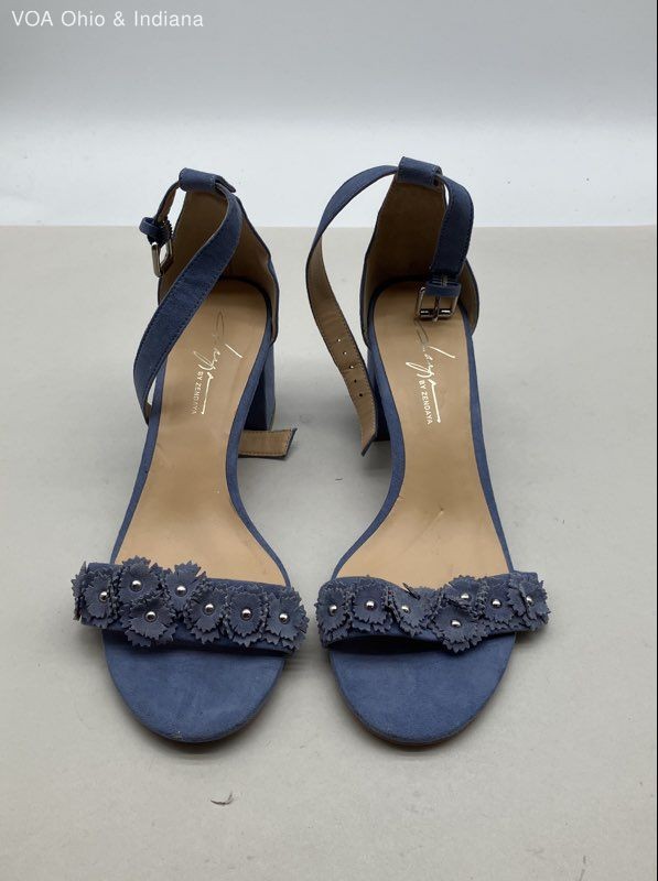 Daya by Zendaya Blue Floral Applique Studded Block Heel Sandals Size 7