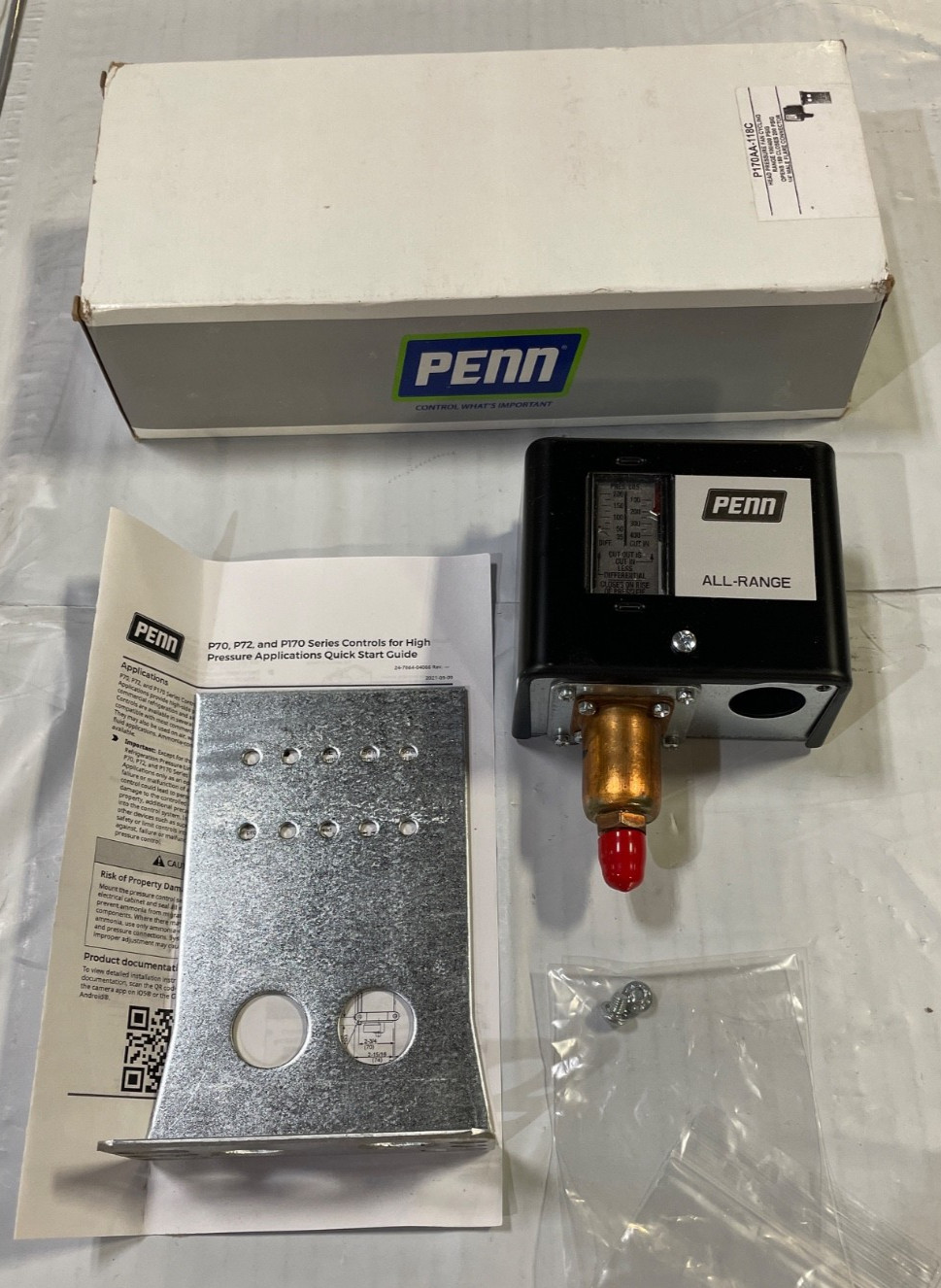 Penn P170AA-118C Head Pressure Fan Cycling Range 100/400