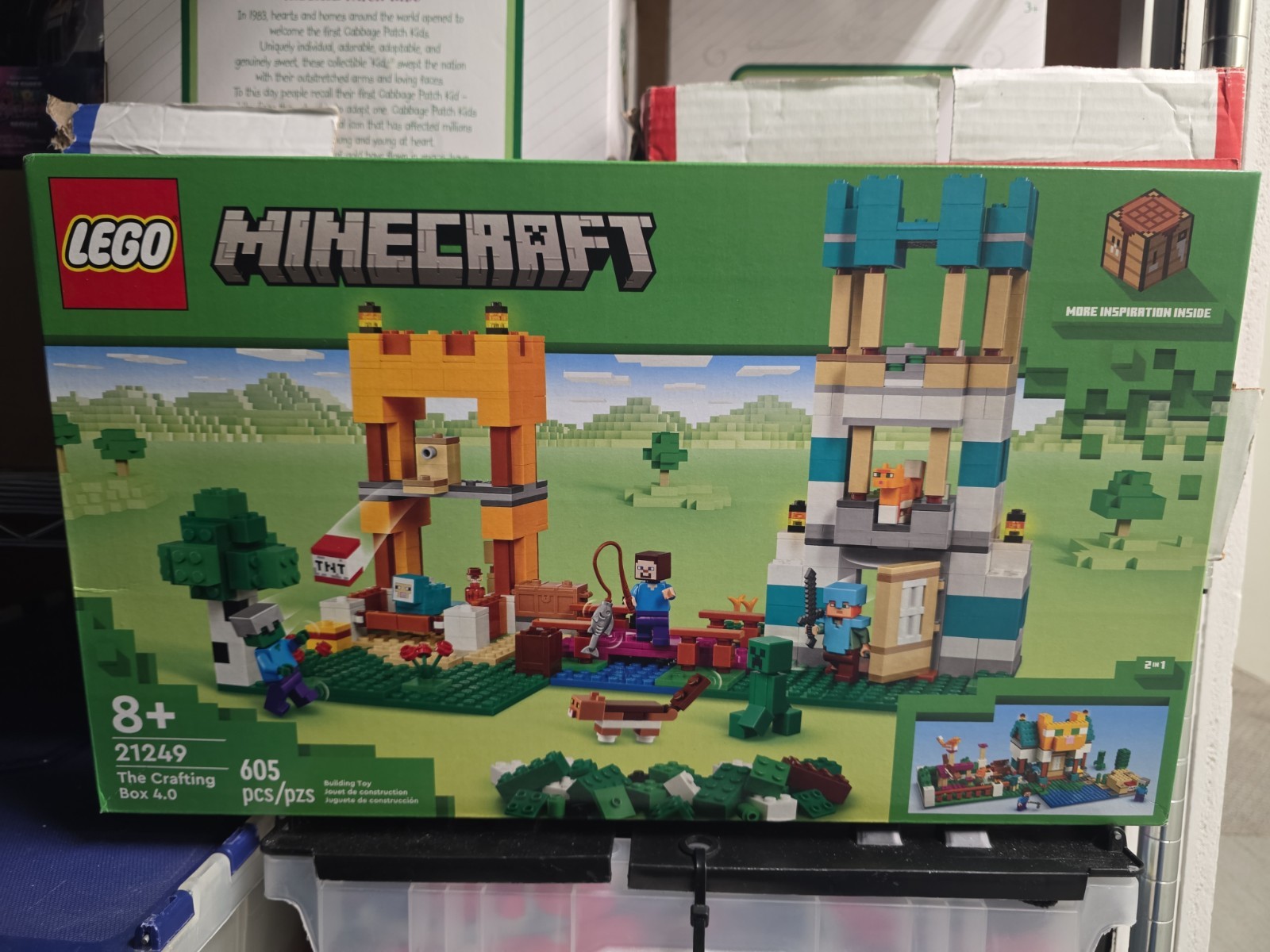 LEGO Minecraft: The Crafting Box 4.0 (21249) LEGO Minecraft: The Crafting Box 4.0 (21249)
