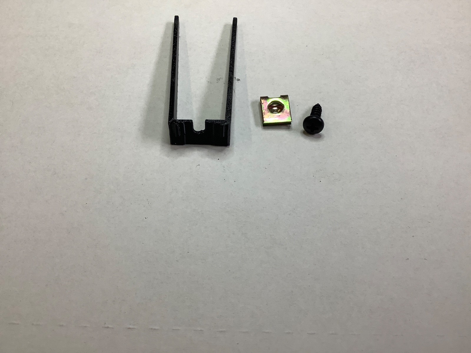 Apple IIe Base to Case Repair w/Spring U-Nut, Screw & Instructions Apple IIe Base to Case Repair w/Spring U-Nut, Screw & Instructions