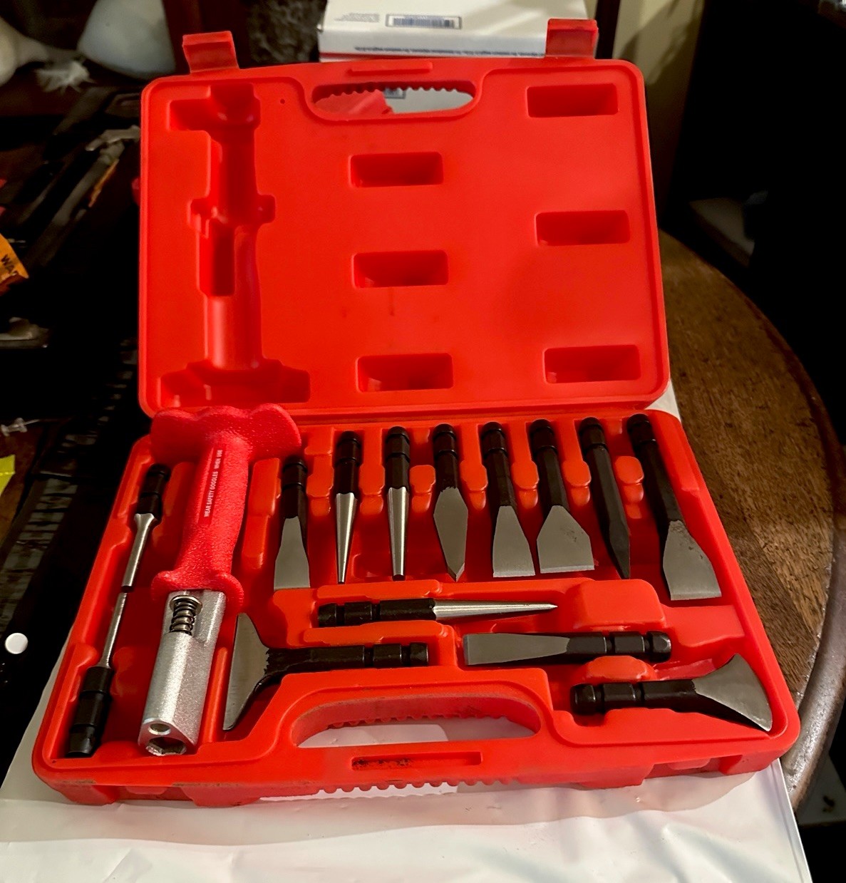 ATD-Tools 5468 Interchangeable Punch & Chisel Set 14pc ATD-Tools 5468 Interchangeable Punch & Chisel Set 14pc