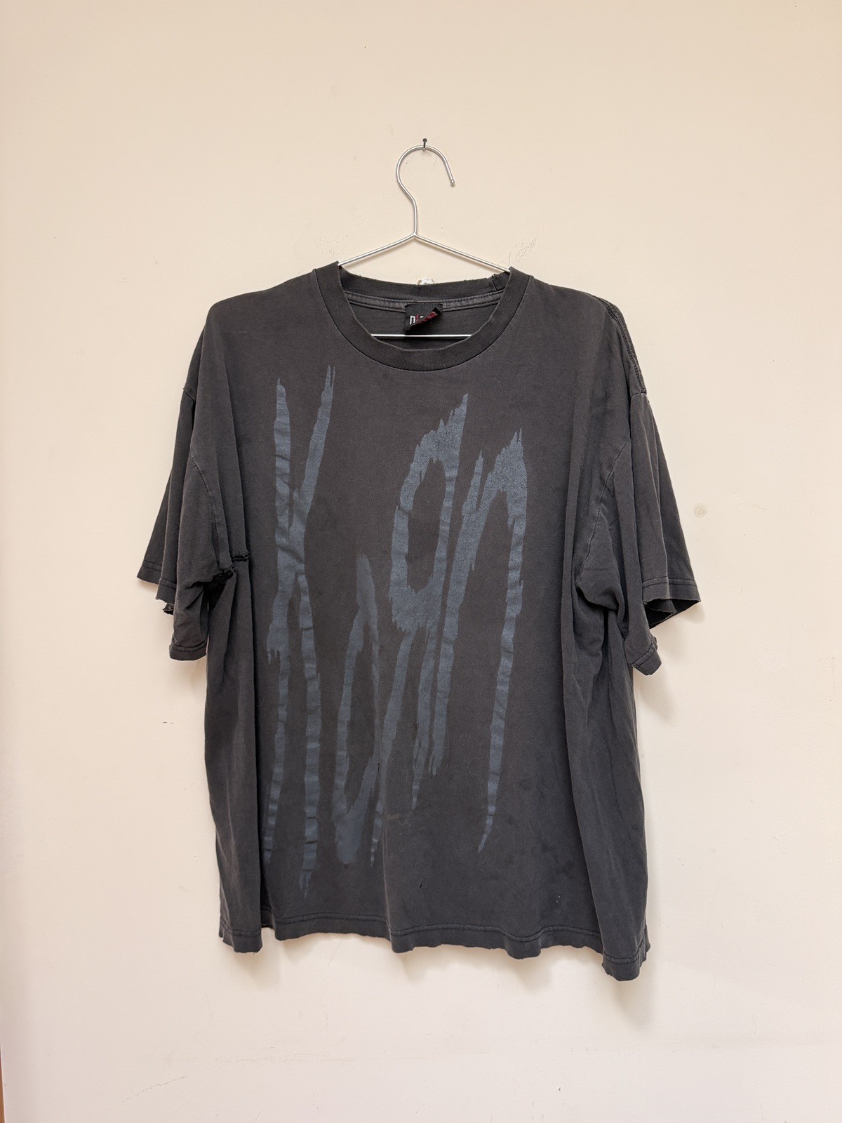 VTG Authentic Vintage 1996 KORN Life Is Peachy Shirt with (XL) GIANT Tag EXC. VTG Authentic Vintage 1996 KORN Life Is Peachy Shirt with (XL) GIANT Tag EXC.