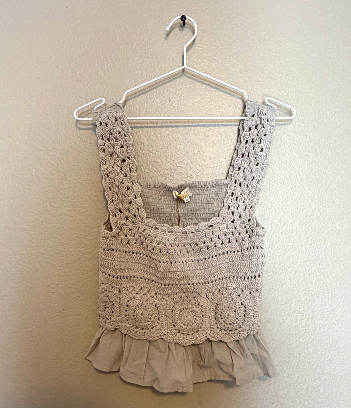 Rebellion Again Women’s Beige Solid Crochet Square Neck Smocked Top Size M
