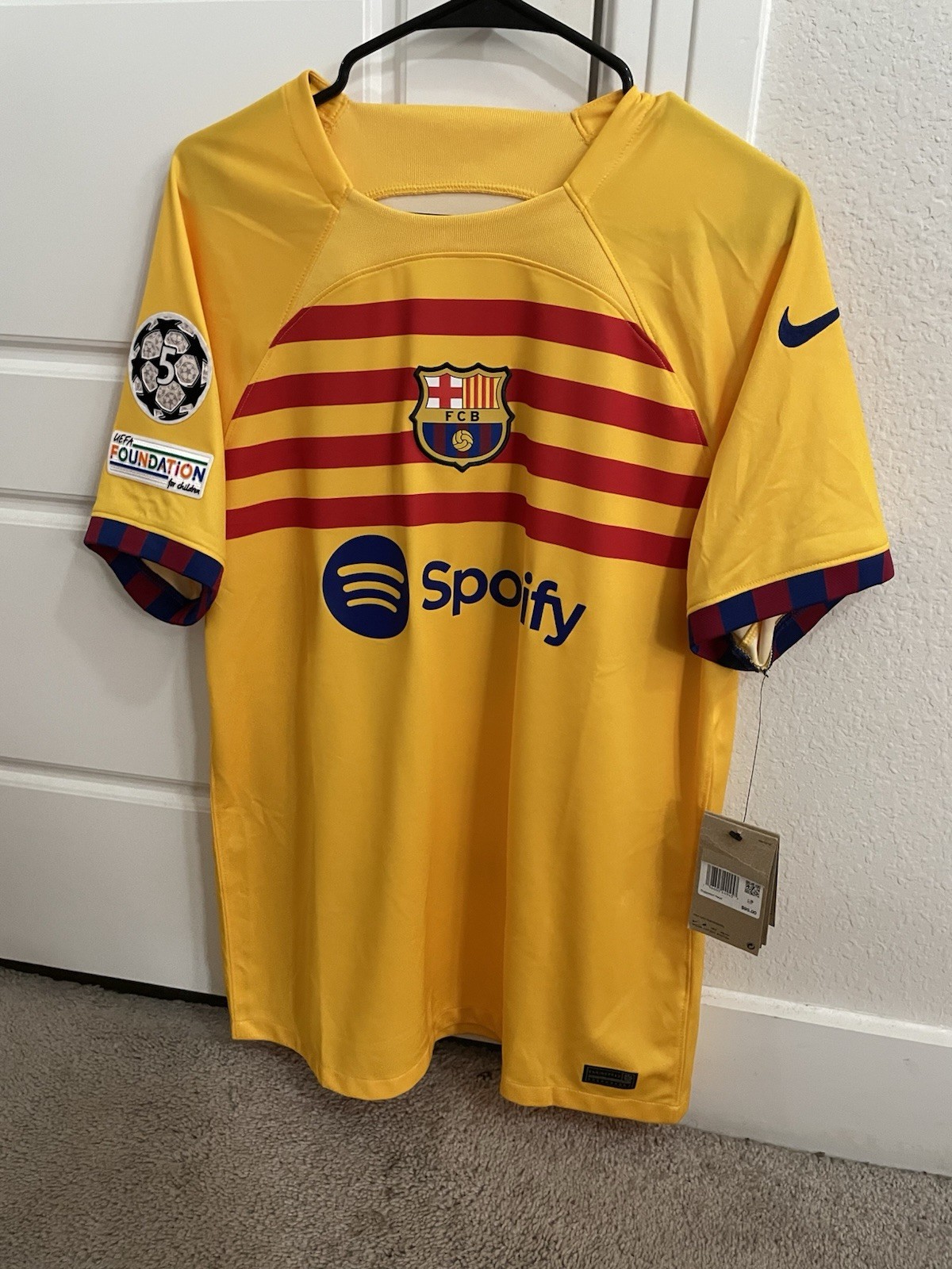 Fc Barcelona 4th Jersey “Senyera” Jersey 23/24 Lewandowski #9 UCL Slim L