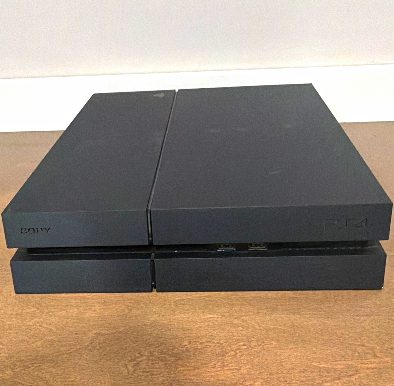 Sony PlayStation 4 PS4 Console 500GB Black 1080p Blu-Ray CUH-1215A