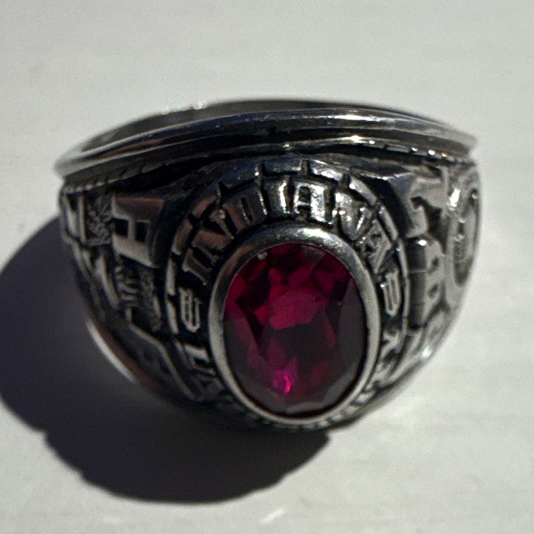 Vintage 1967 Indiana University IU Class Ring Red Stone 6g Collegiate Ring