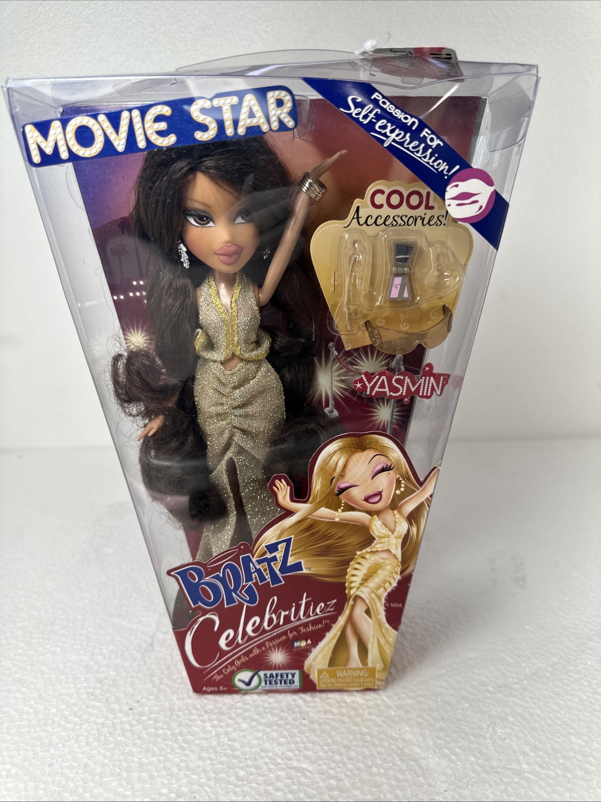 Bratz Celebritiez Movie Star Yasmin 10 in Fashion Doll w/ Accessories NIB Read