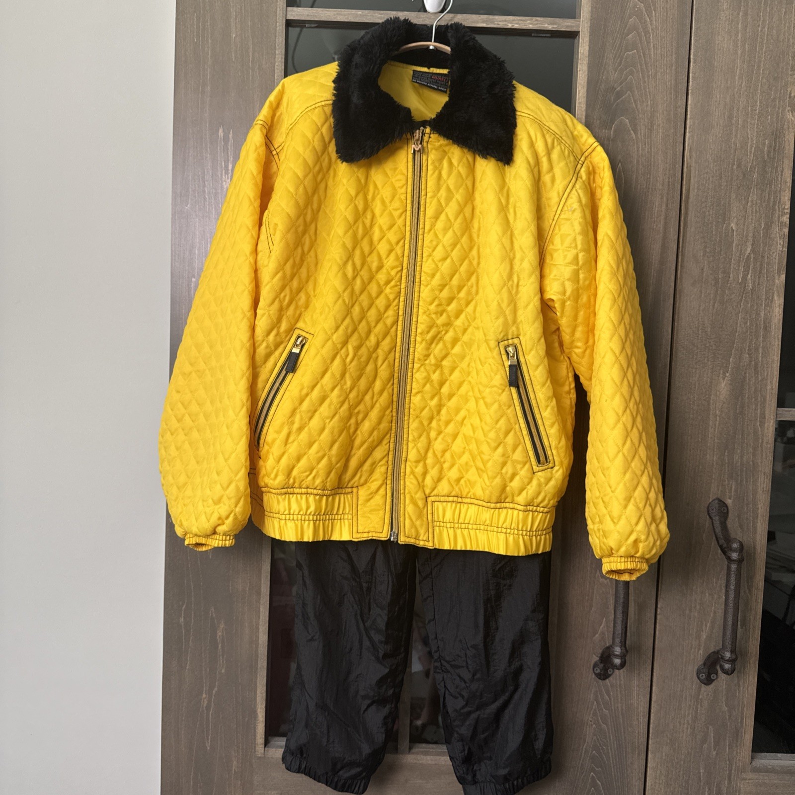 Vintage 90s Quilted Jacket & Pants Faux Fur Collar matching set Womens M Yellow 