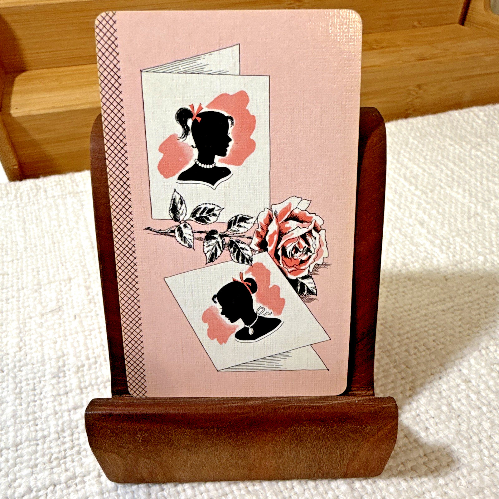 Vintage Silhouette Lady Single Playing Card- Pink