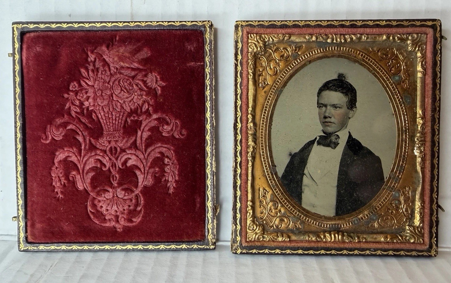 Antique Cased Portrait Photograph Young Man Ornate Frame Red Velvet Lining 3.75”