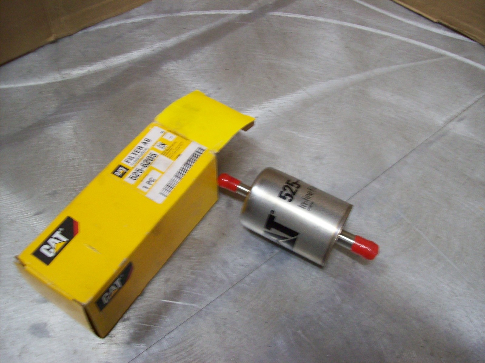 CAT Caterpillar GUARANTEED GENUINE OEM Fuel Filter 525-6205