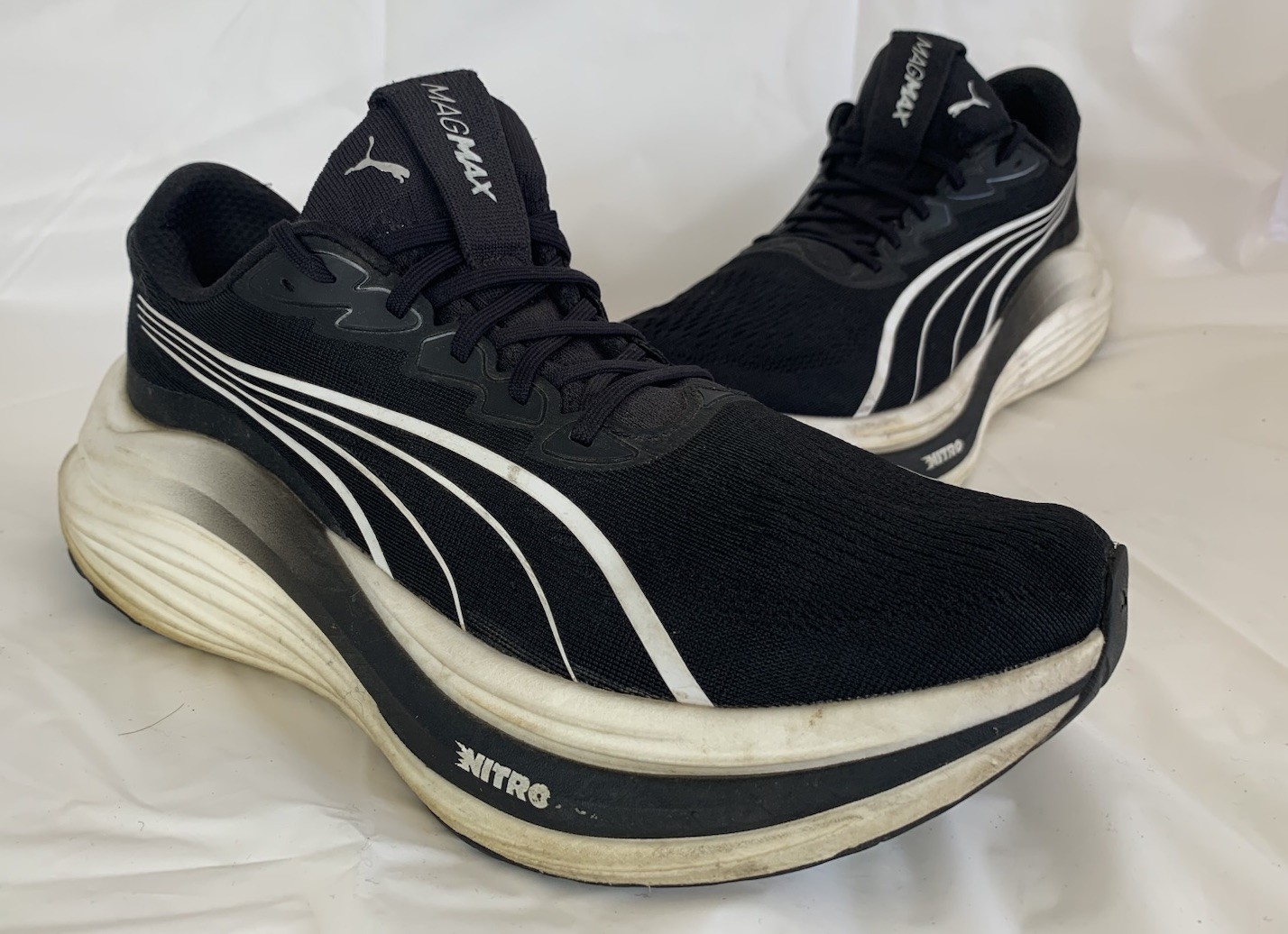 Puma Deviate NITRO 3 Men’s 10.5 Black White Running Shoes 310088-01