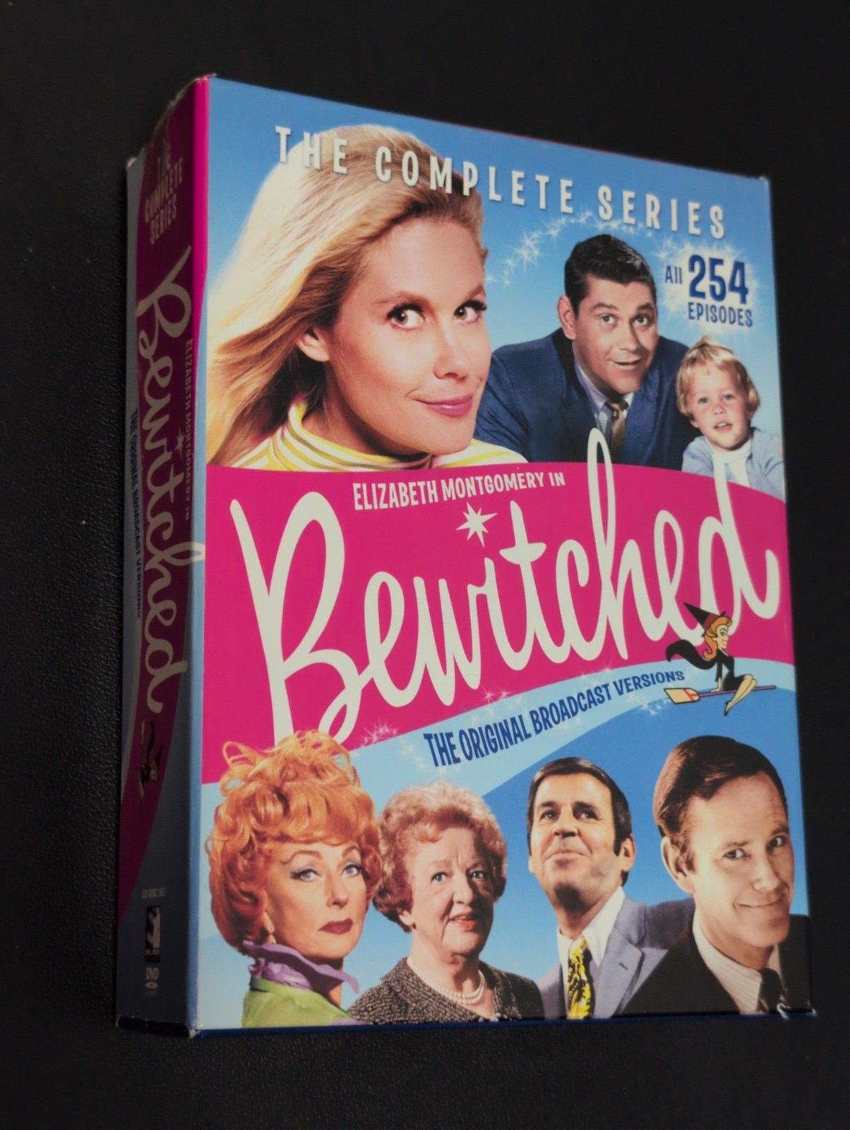 Bewitched: the Complete Series (DVD) Bewitched: the Complete Series (DVD)