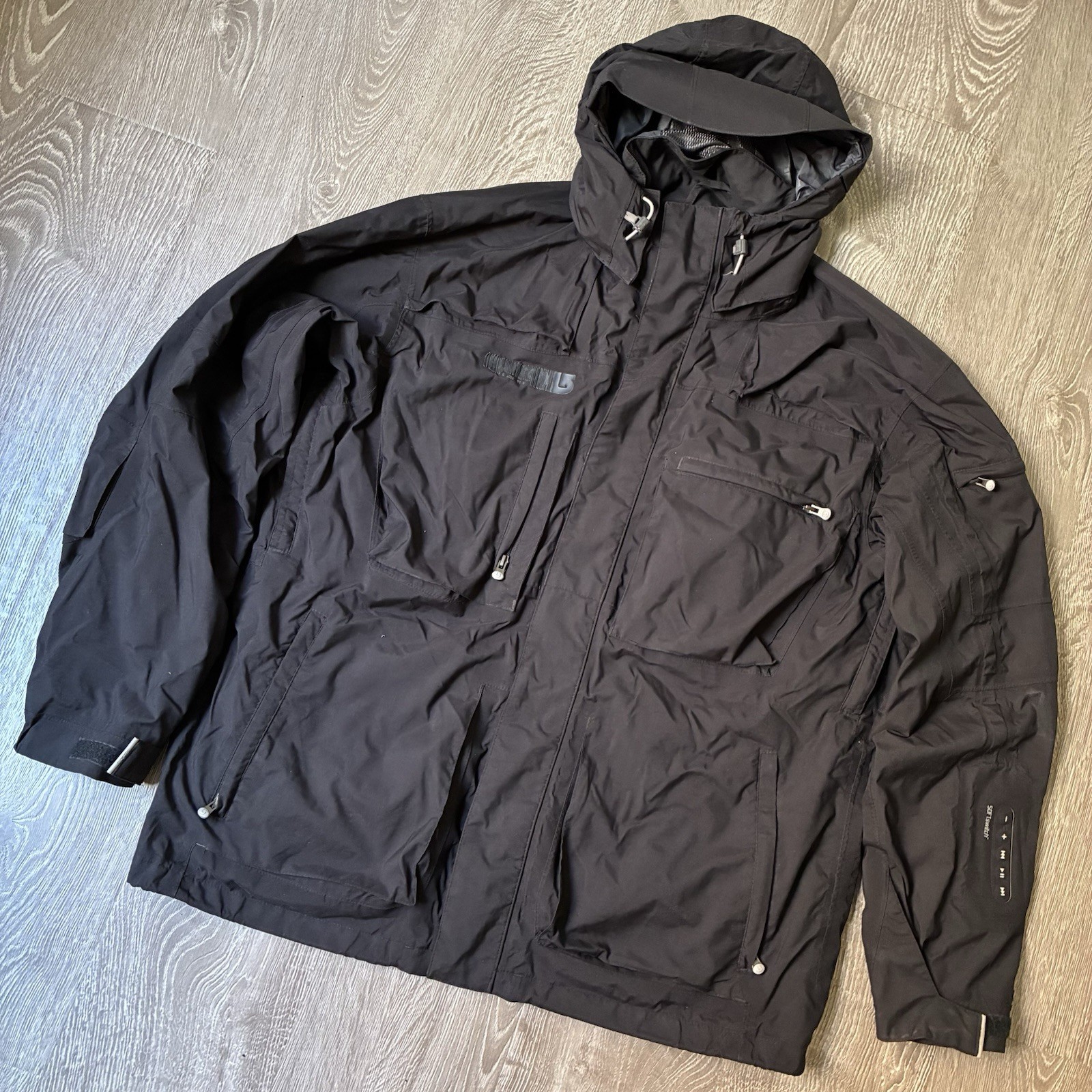 Burton iPod Jacket XL 27.5x31 Y2K Snowboard Tech 30 Pin Apple Vintage 2000s