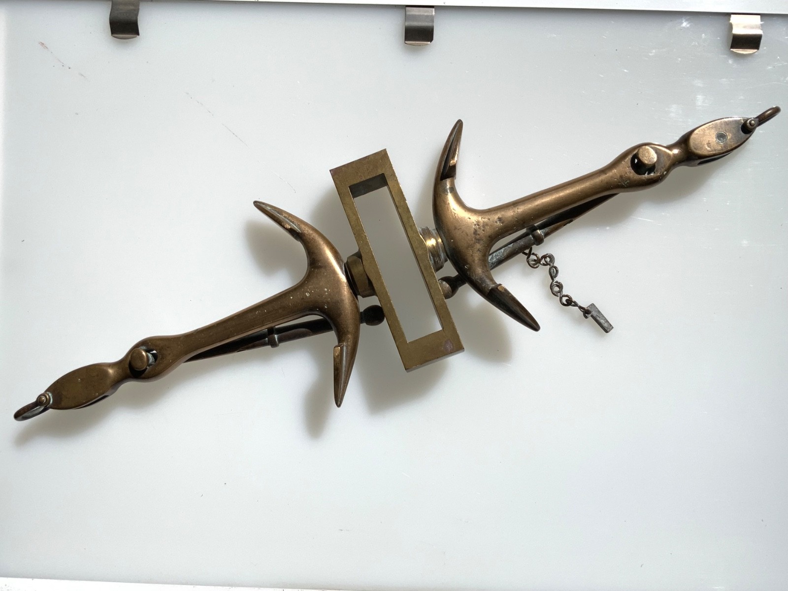 Antique Brass Tiller Yoke Stay – Anchor Form