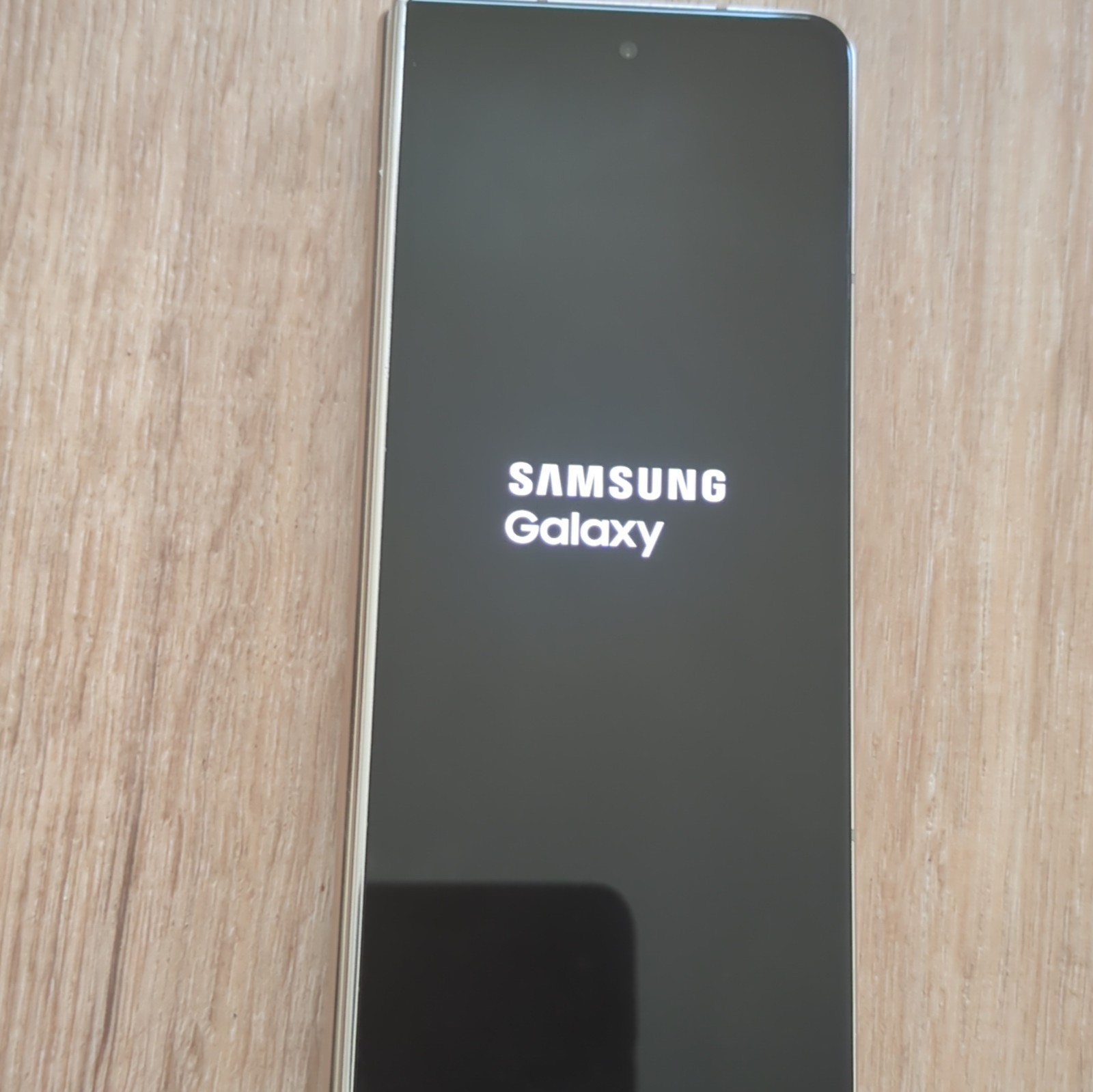 Samsung Galaxy Foldable Smartphone, White Foldable Style Samsung Galaxy Foldable Smartphone, White Foldable Style
