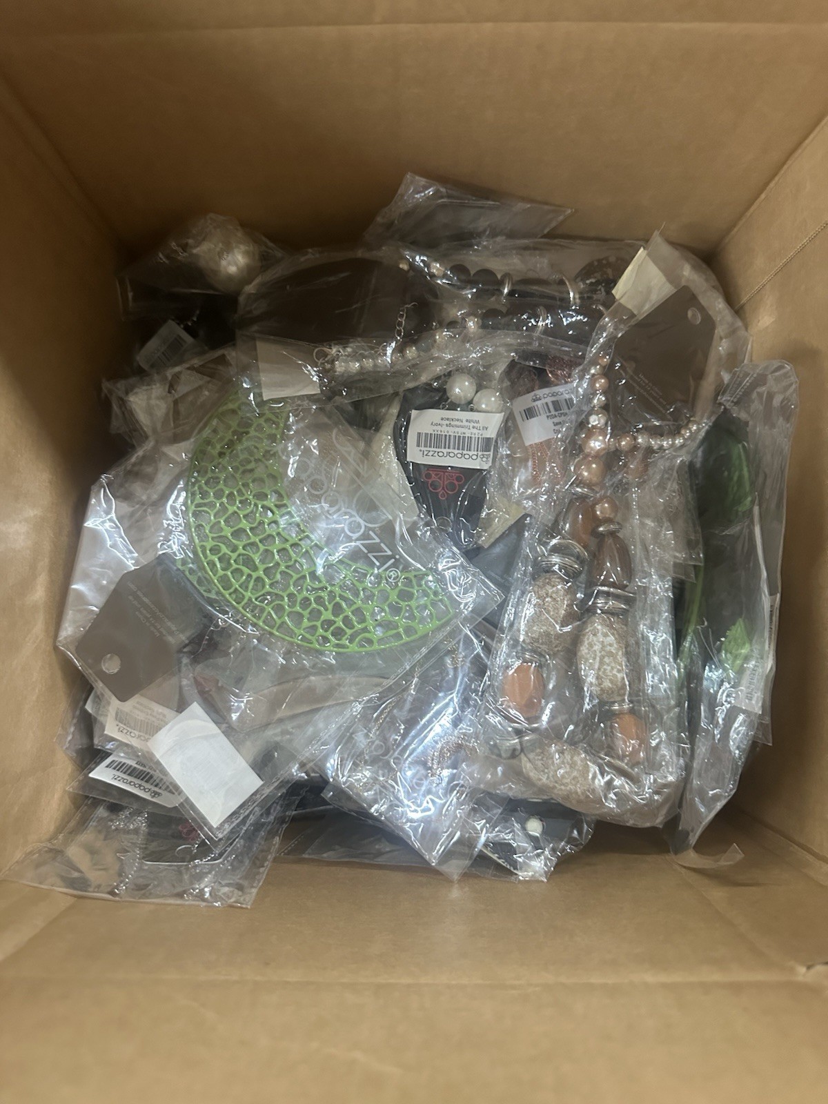 Crafters jewelry lot (3) mystery box Crafters jewelry lot (3) mystery box