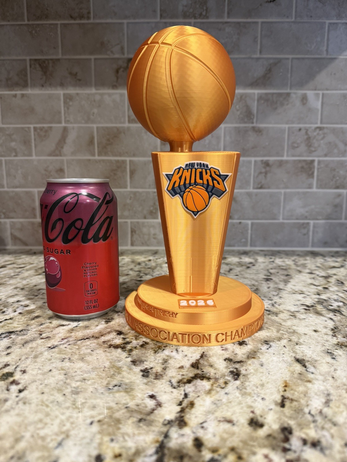 2026 NEW YORK KNICKS NBA CHAMPIONS TROPHY. gold pla Larry O'Brien 10 inches 2026 NEW YORK KNICKS NBA CHAMPIONS TROPHY. gold pla Larry O'Brien 10 inches