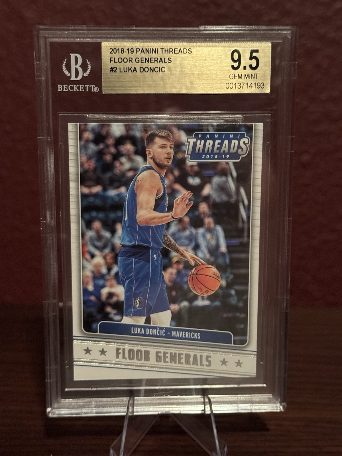2018-19 Panini Threads Floor Generals - Luka Dončić #2 BGS 9.5 Mavericks 2018-19 Panini Threads Floor Generals - Luka Dončić #2 BGS 9.5 Mavericks