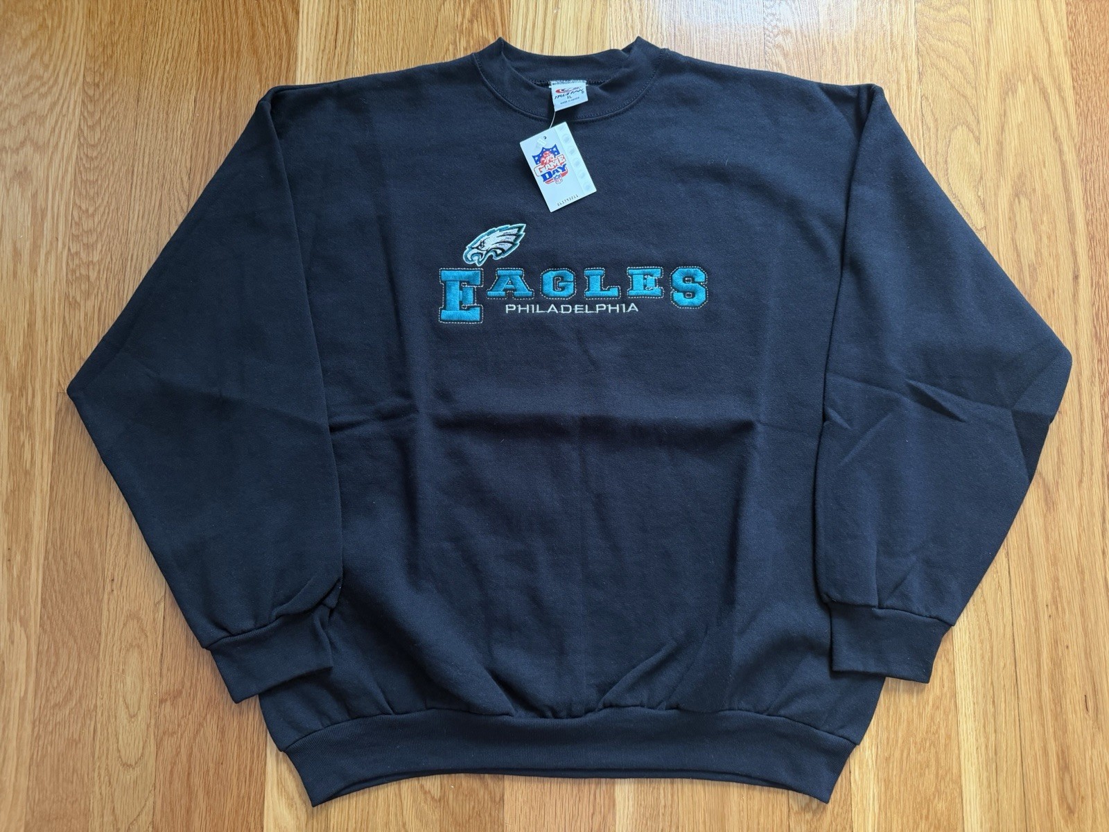 Vintage NFL 90s Philadelphia Eagles Crewneck Sweatshirt Embroidered Black XL NWT