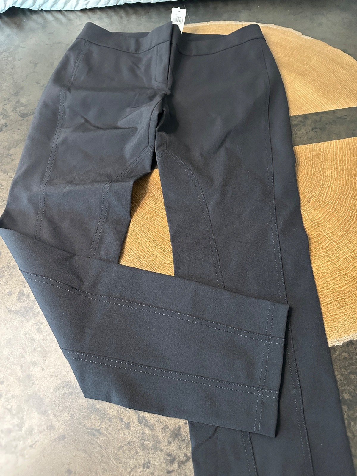 NWT ANN TAYLOR PANTS WOMENS 10 STRAIGHT LEG EQUESTRIAN STYLE STITCH DETAIL NWT ANN TAYLOR PANTS WOMENS 10 STRAIGHT LEG EQUESTRIAN STYLE STITCH DETAIL