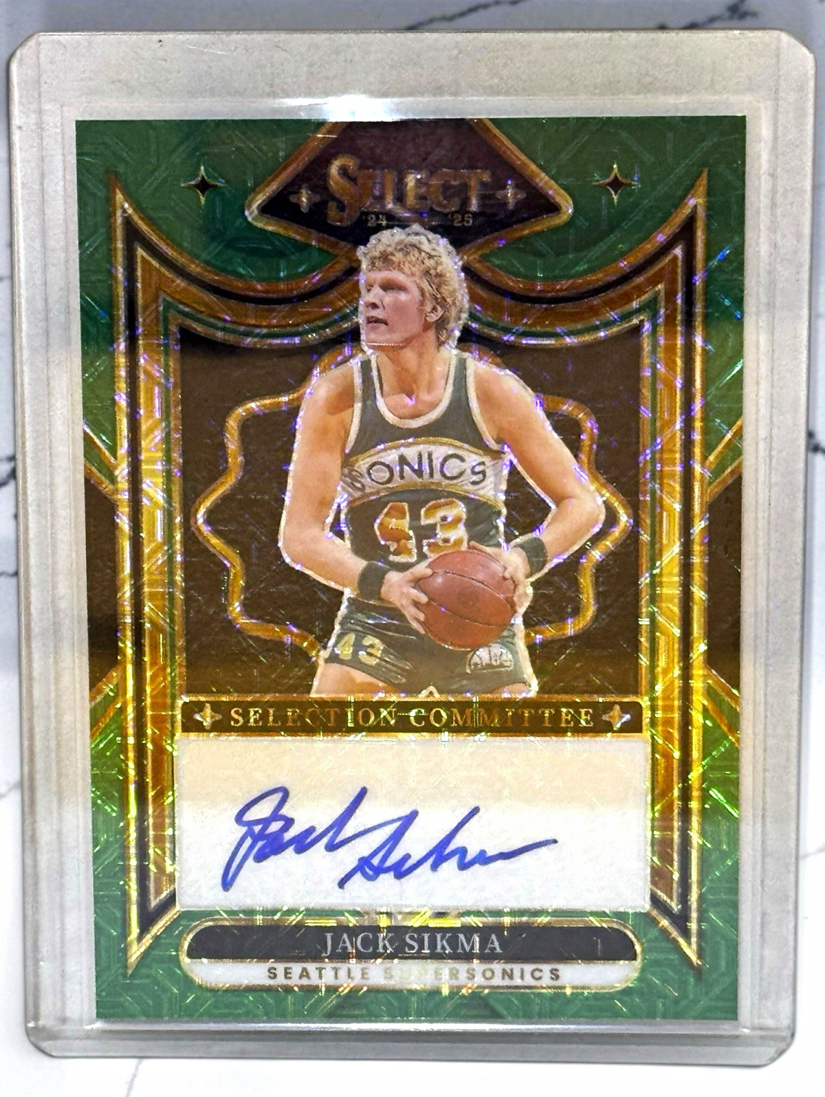 Panini Select 2024-25 Jack Sikma Seattle SuperSonics Green Mojo Prizm Auto /35 Panini Select 2024-25 Jack Sikma Seattle SuperSonics Green Mojo Prizm Auto /35