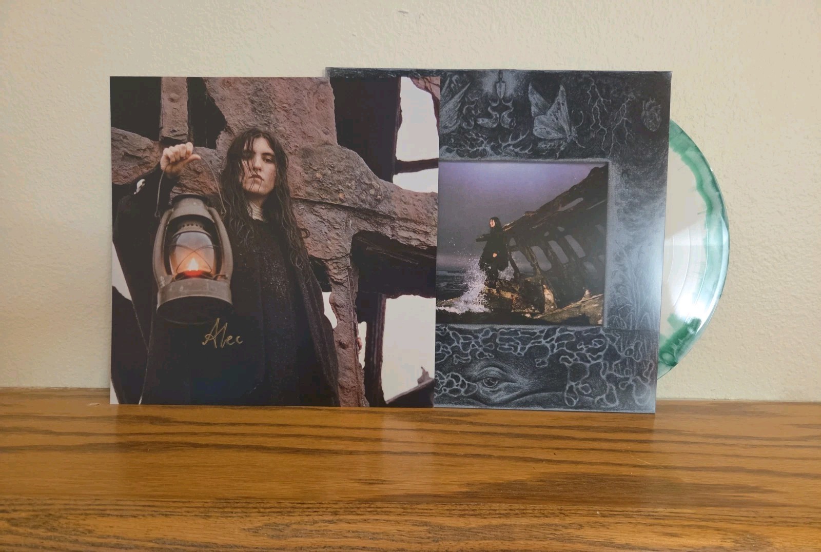 SEAROWS Death in the Business of Whaling UO Exclusive SIGNED Insert Vinyl /500 SEAROWS Death in the Business of Whaling UO Exclusive SIGNED Insert Vinyl /500