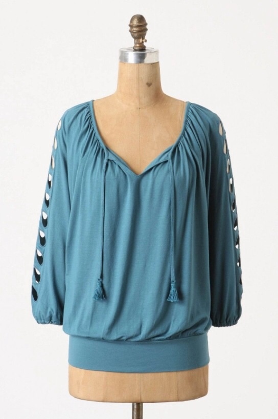 Anthropologie Top S DELETTA Pullover CATCH A GLIMPSE Blouse Pullover Cut Out NWT Anthropologie Top S DELETTA Pullover CATCH A GLIMPSE Blouse Pullover Cut Out NWT