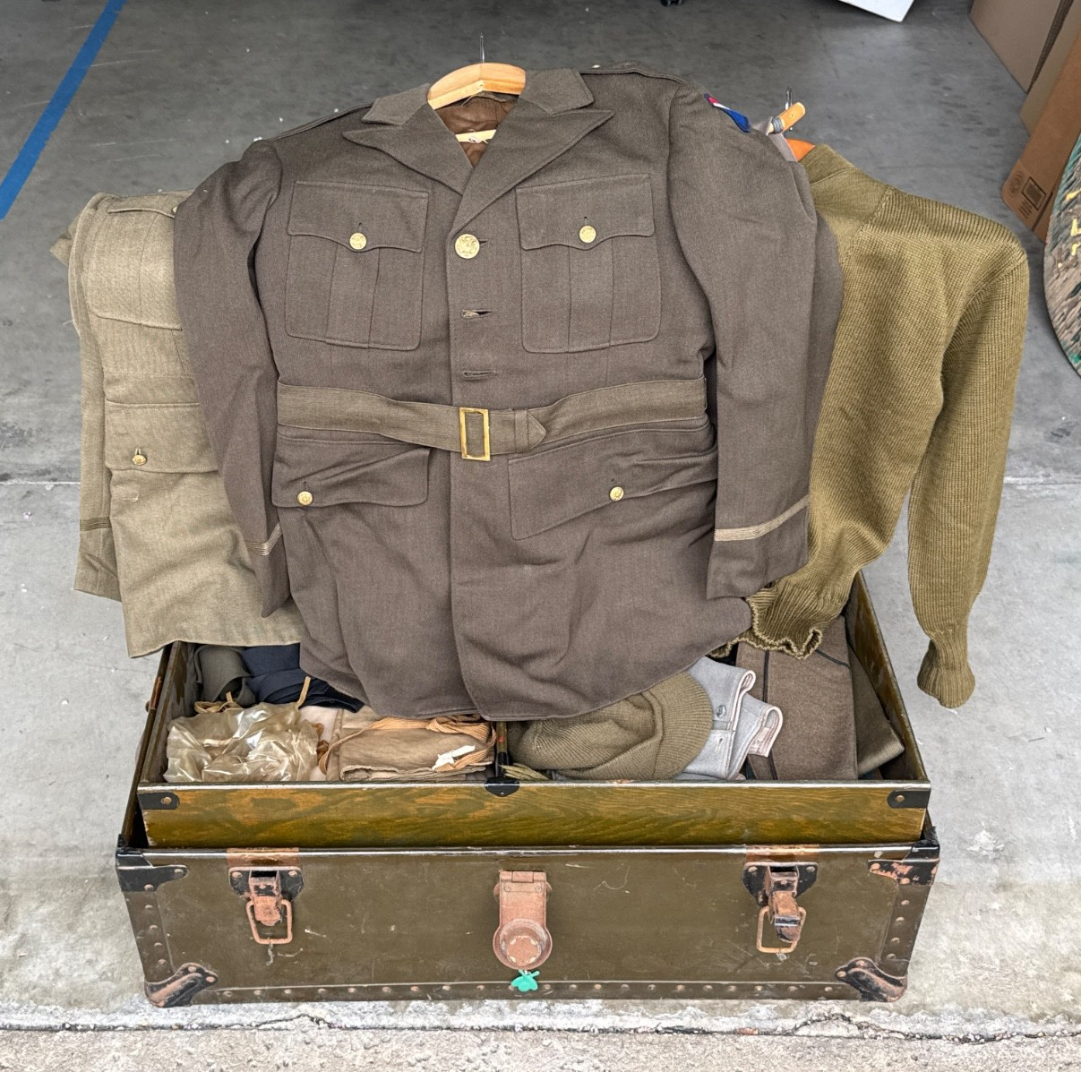 US WW2 Named Uniform Items From Lt. Colonel US WW2 Named Uniform Items From Lt. Colonel