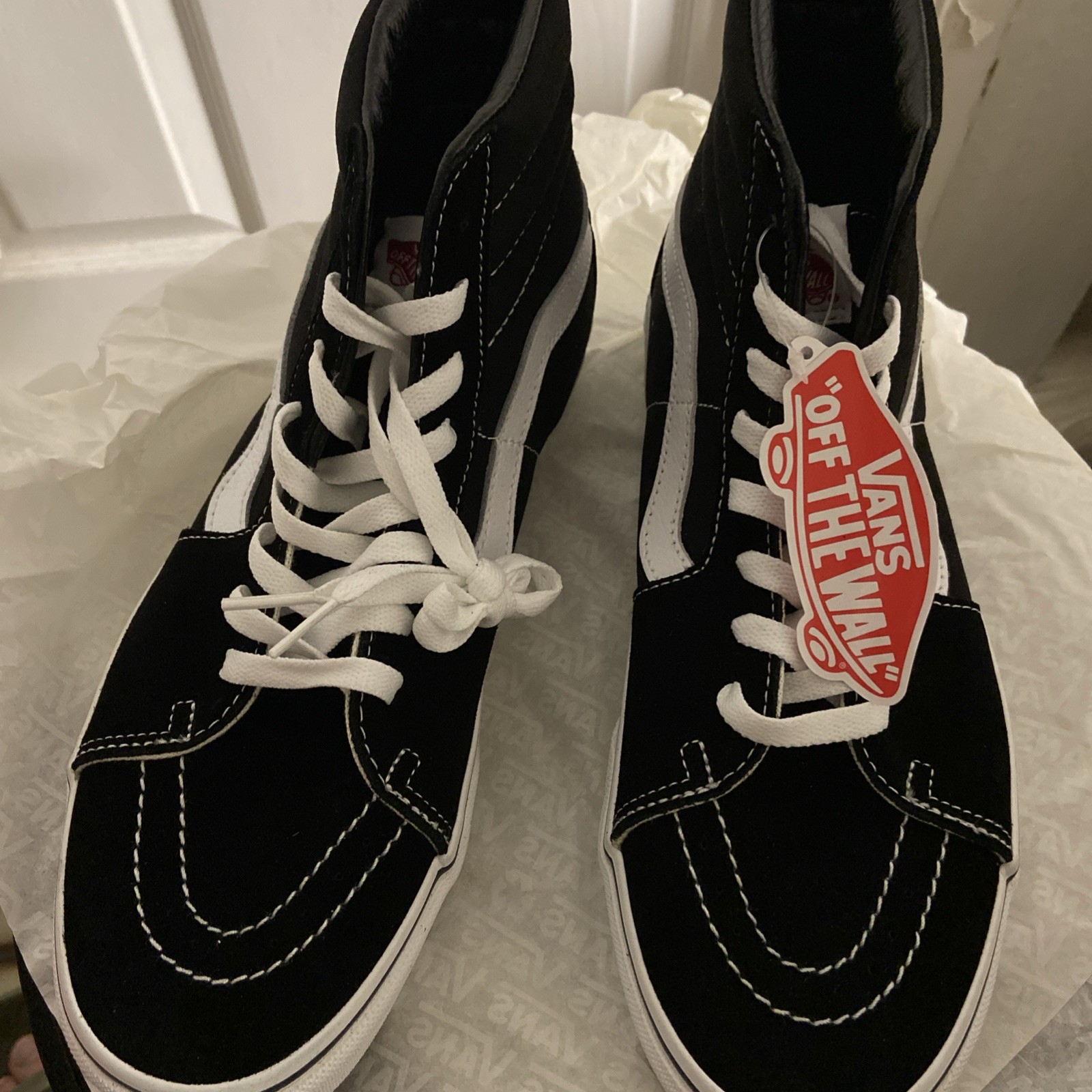Vans Sk8-Hi Black White High Top Sneakers Men’s Size 9 New No Box Vans Sk8-Hi Black White High Top Sneakers Men’s Size 9 New No Box