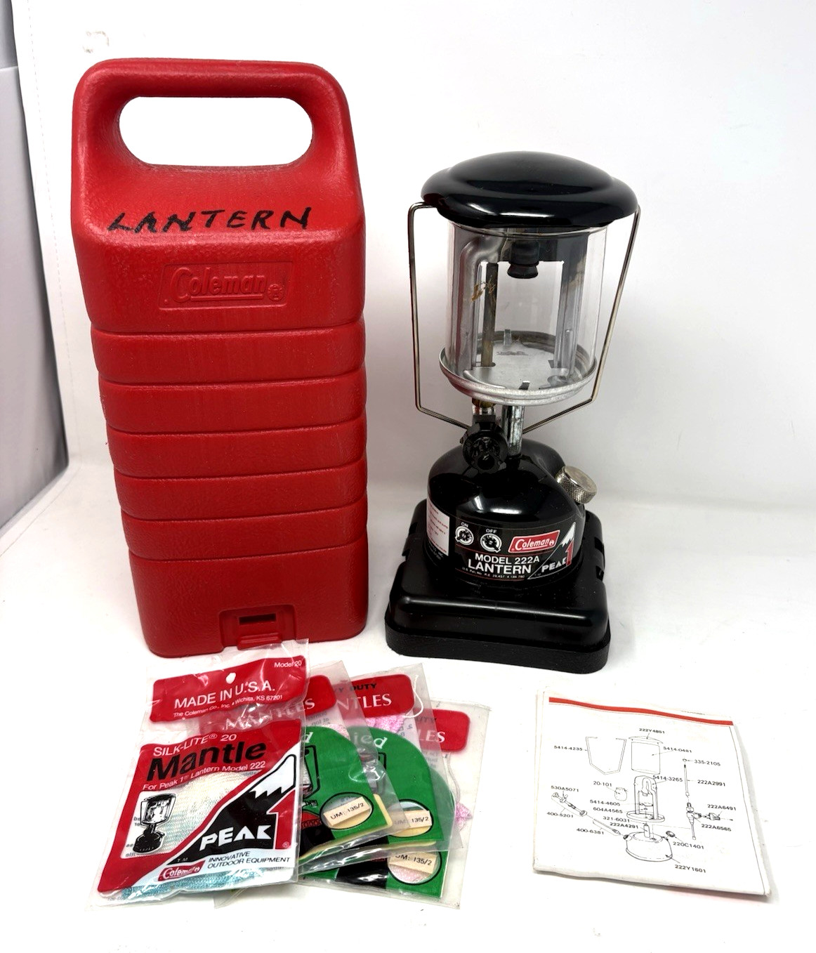 Vintage 1986 Coleman Peak Black Lantern Model 222A Made In Canada w Case