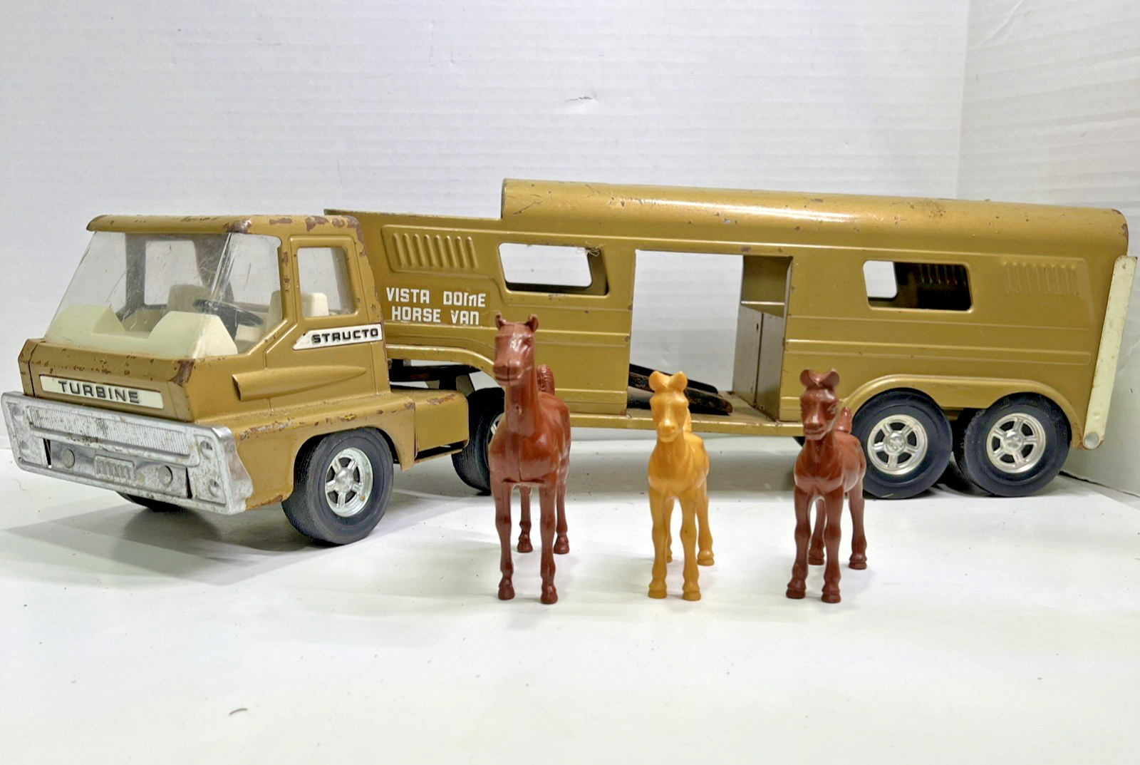 Vintage Structo Vista Dome Horse Van Toy Truck & Trailer