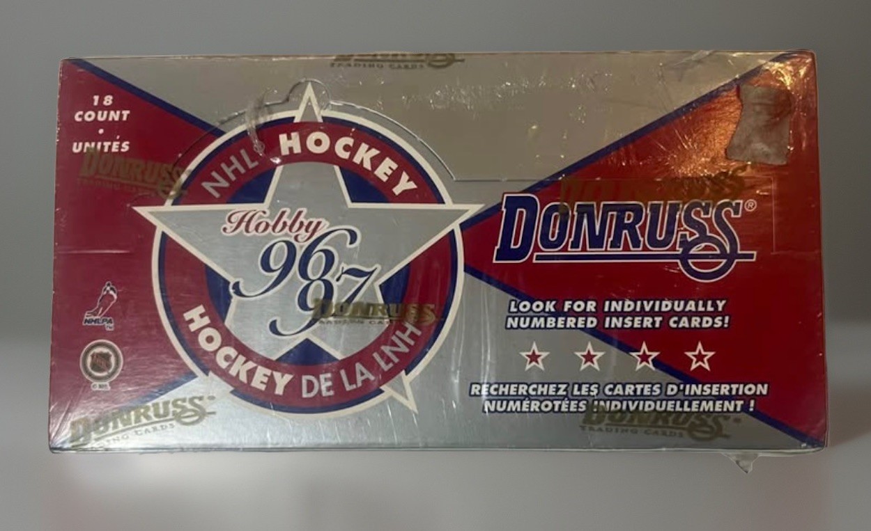 1996-97 Donruss HOCKEY Factory Sealed BOX - 18 Unopened Packs Sports Cards Card