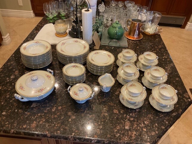 Occupied Japan (c1945-1952) VTG Large Set of RC Porcelain China Dinner Service