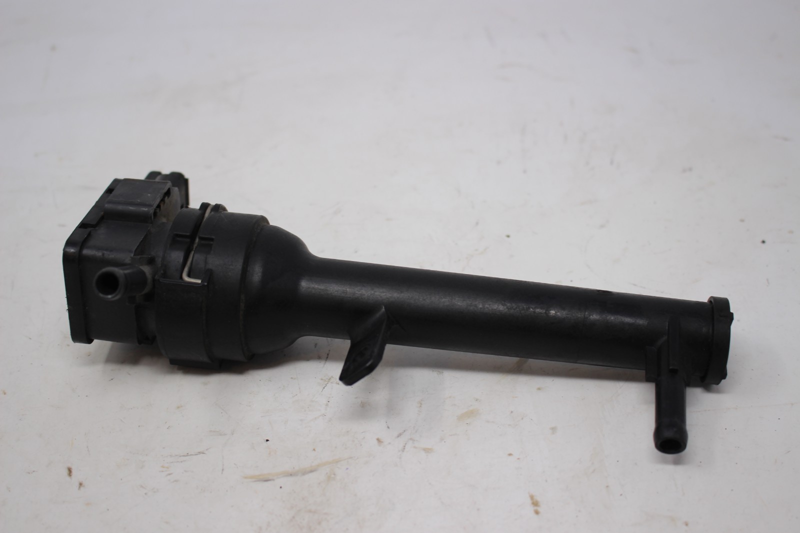 2013-2016 Ford Escape 1.6l Coolant Level Sensor Standpipe OEM GV61-8C045-AB