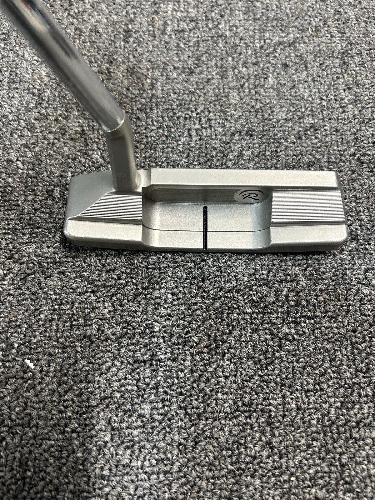 Taylormade TP Reserve TR-B13 Blade Putter Steel Shaft 34” with Headcover Taylormade TP Reserve TR-B13 Blade Putter Steel Shaft 34” with Headcover