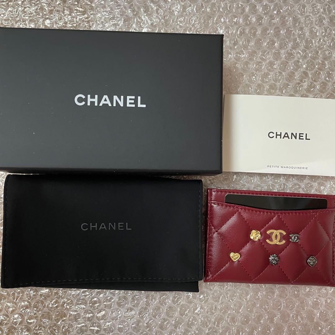 CHANEL Japan Unreleased 23B Card Case New