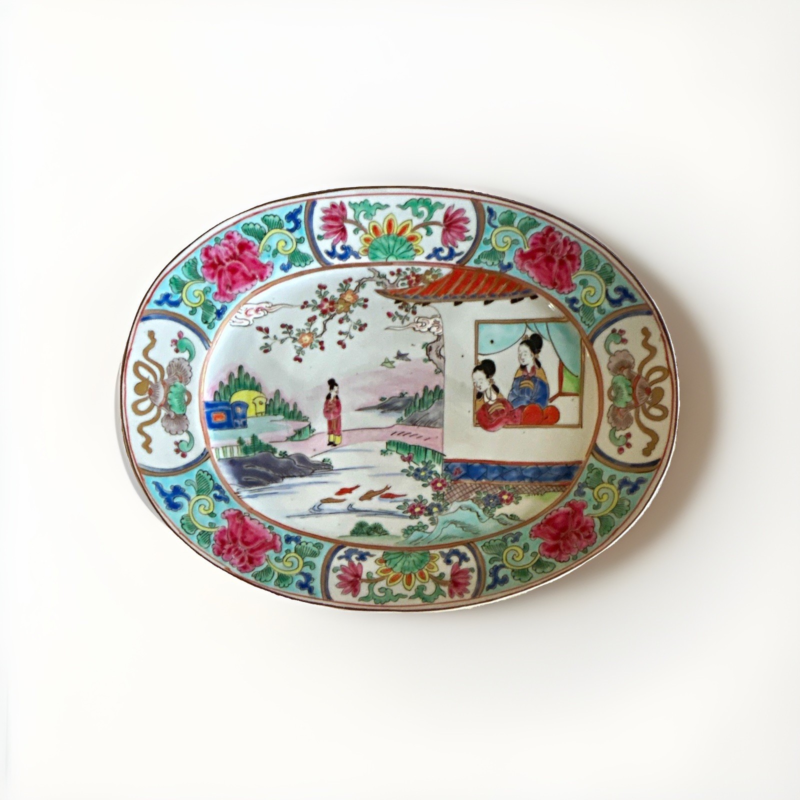 Chinese Porcelain Plate Famille Rose Style Figural Scene Qing Dynasty Rare Chinese Porcelain Plate Famille Rose Style Figural Scene Qing Dynasty Rare