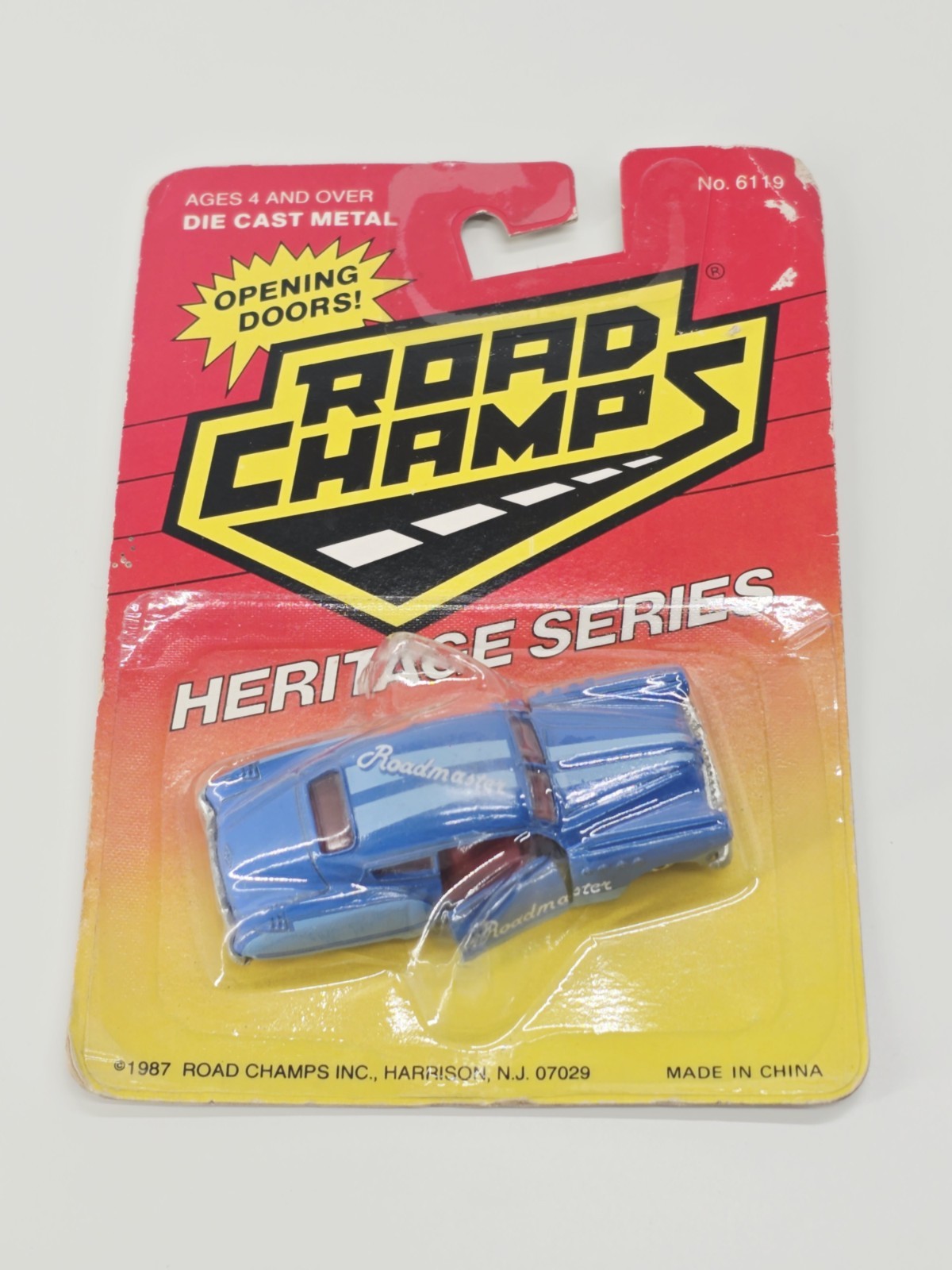 1987 Road Champs - Buick Roadmaster Blue 1:64 Diecast #6119 1987 Road Champs - Buick Roadmaster Blue 1:64 Diecast #6119