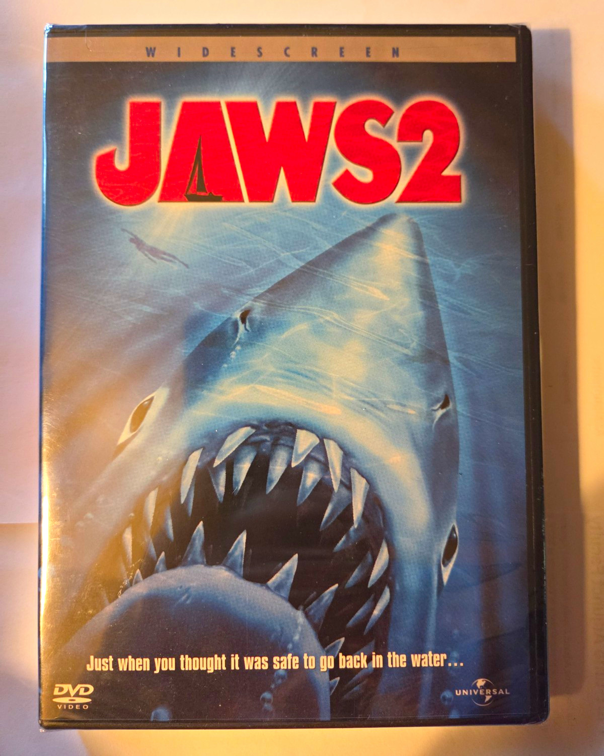 Universal Jaws 2 (DVD) Widescreen PG 117 min Deleted Scenes Featurette
