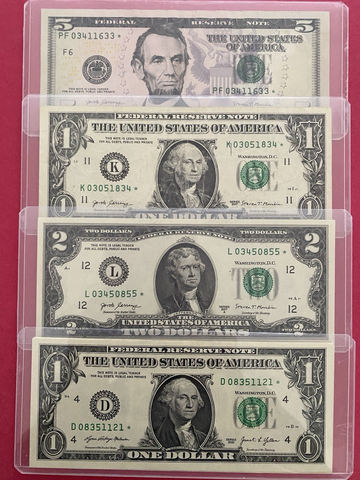 US Federal Reserve de 1-2-5 star note $55 .00 Los tres mixed years 